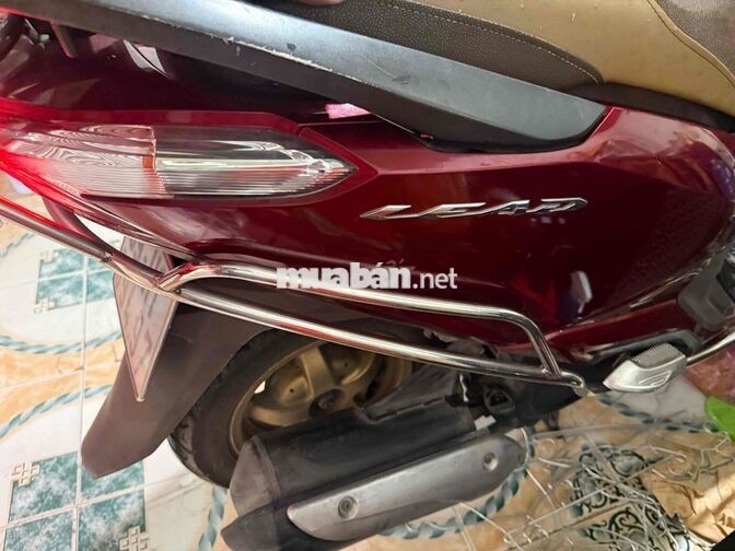 Honda Lead 2011 màu Đỏ