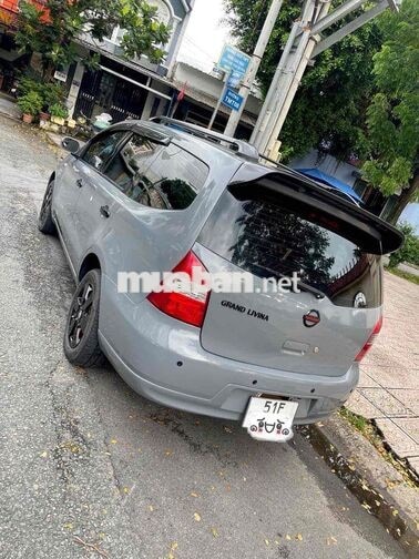 Nissan Livina 2011 Xám Nhật Bản