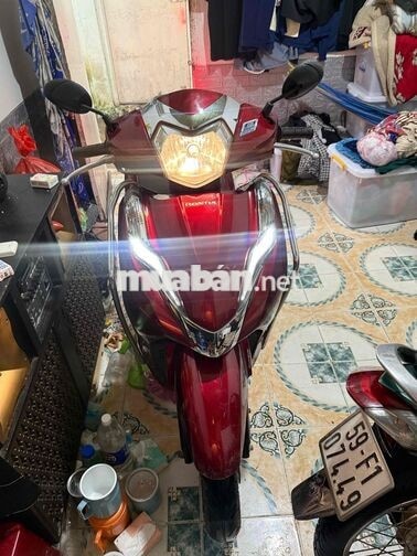 Honda Lead 2011 màu Đỏ