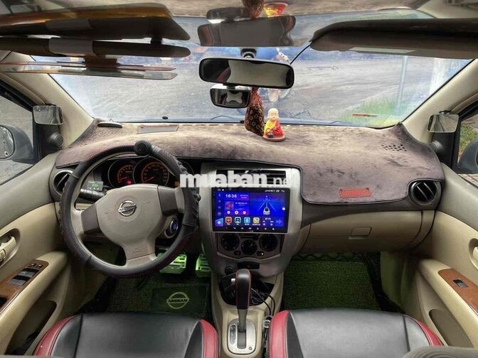 Nissan Livina 2011 Xám Nhật Bản