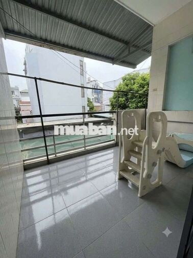 NGAY CHỢ PHÚ LÂM  VÒNG XOAY PHÚ LÂM SÁT MẶT TIỀN  2 TẦNG DT 94M2