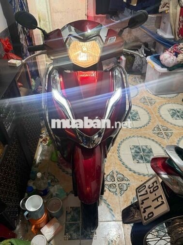 Honda Lead 2011 màu Đỏ