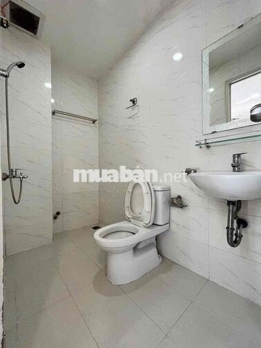 CĂN HỘ FULL NỘI THẤT NGAY CHỢ TÂN ĐỊNH, ISB, UEH, CV LÊ VĂN TÁM, SGU
