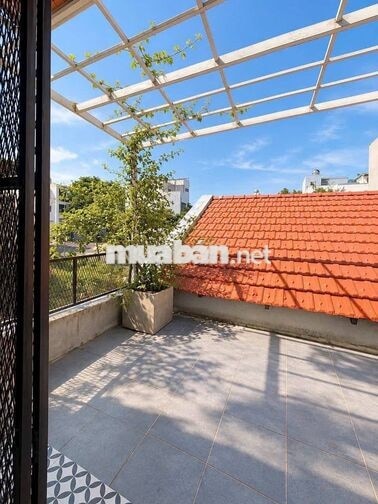 CHO THUÊ VILLA CÓ HỒ BƠI RIÊNG – KHU FPT, ĐÀ NẴNG
