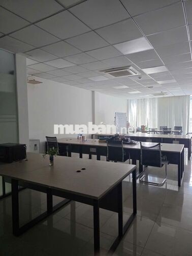 Văn phòng 80m2 Hai Bà Trưng - Vị trí vàng, 25tr/tháng
