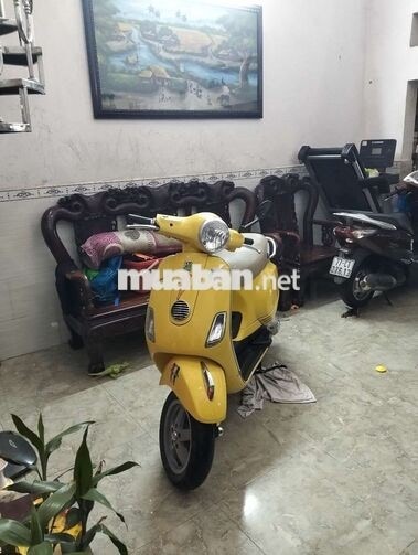 Piaggio Vespa LX 125cc Vàng
