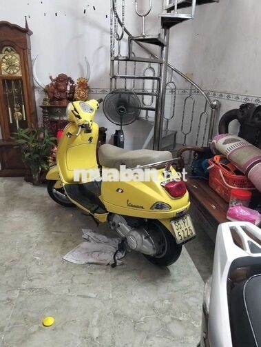 Piaggio Vespa LX 125cc Vàng
