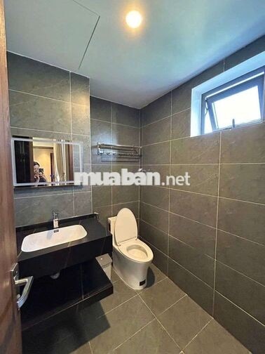 Cho thuê căn hộ 1 phòng ngủ ban công view đẹp