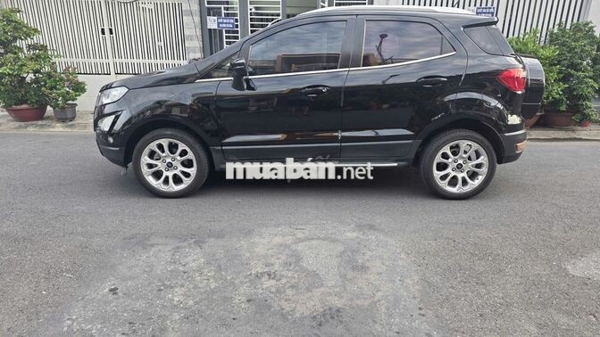 Ford EcoSport Titanium 97569 km Đen