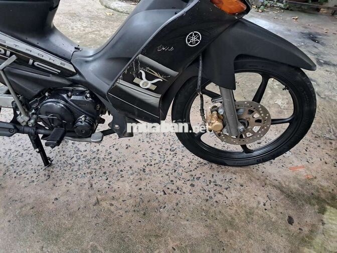 Taurus yamaha..êm ru..bs 72G1