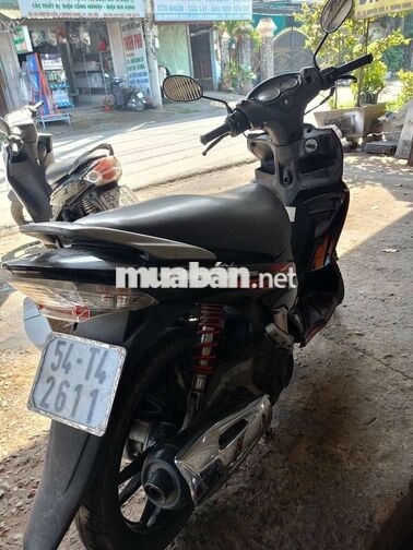 Suzuki Hayate 125cc màu Đỏ đen