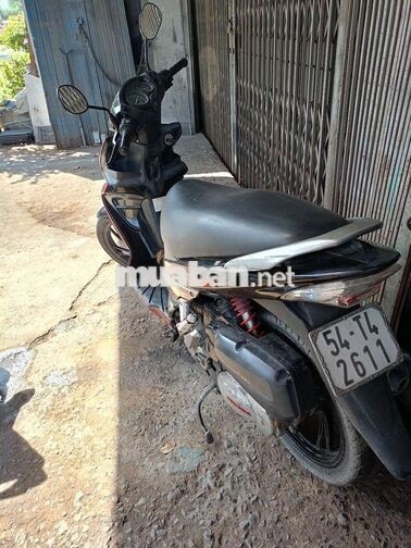 Suzuki Hayate 125cc màu Đỏ đen
