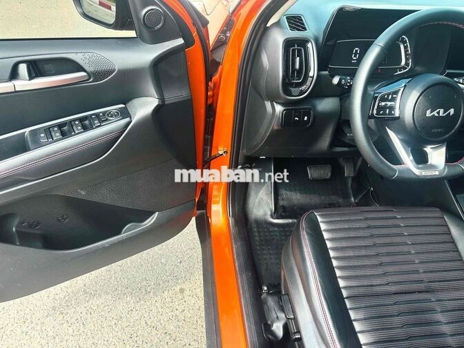 Kia Sonet 2023 Premium 1.4AT