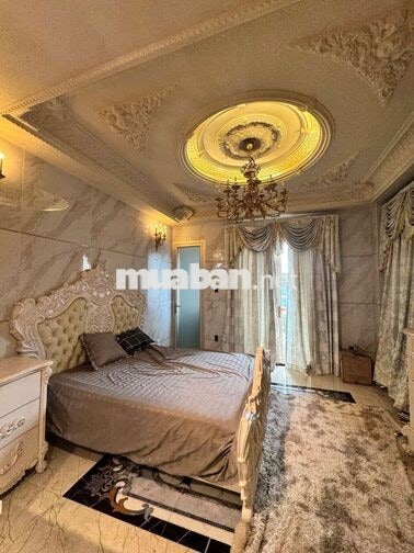 biệt thự full nội thất 10 x 20 có 5pn 6wc sân đậu ô tô 
