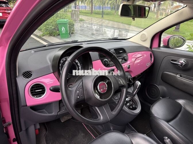 Fiat 500 Xe cực Đẹp luôn đó ạ..
