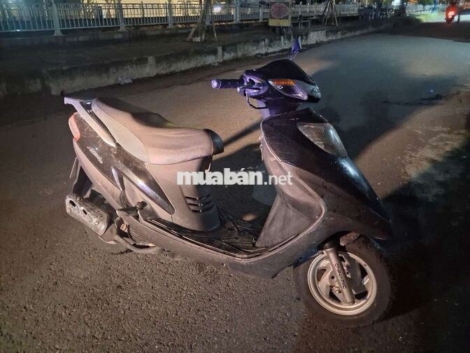SYM Attila 125cc màu Đen