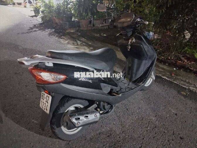SYM Attila 125cc màu Đen
