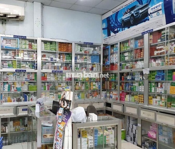 Góc 2 Mặt Tiền Dương Quảng Hàm 80m2 Có 3 Lầu 3 Phòng Gần PhạmHuyThông