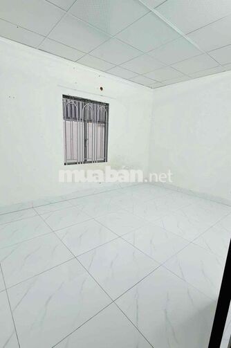 Nhà 1 trệt 1 lững 2PN DT 5x25m Mặt tiền đường Gần Phạm Văn Đồng