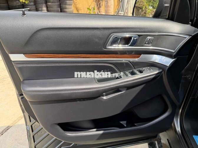 Ford Explorer 2018 Limited 2.3L 79000 km