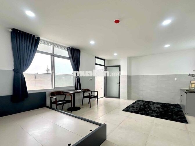 Chính Chủ PENHOUSE Hoàng Hoa Thám - Full Nội Thất - Ban Công Thoáng
