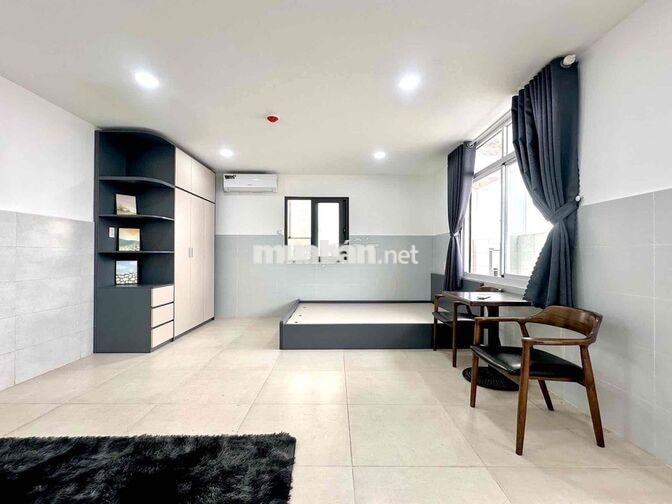 Chính Chủ PENHOUSE Hoàng Hoa Thám - Full Nội Thất - Ban Công Thoáng