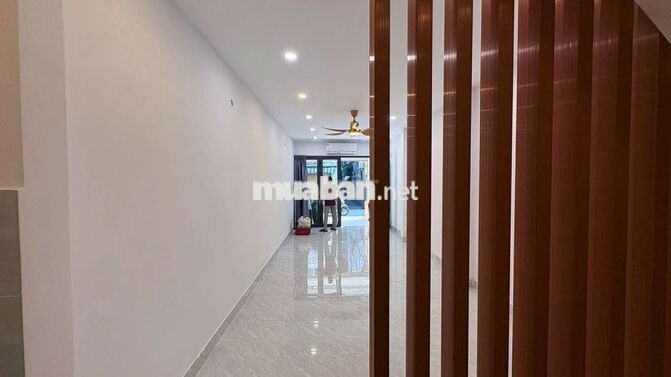 Mặt Tiền Trần Khắc Chân 100m2 Sát Hồ văn huê có 2 Phòng nhà mới xây