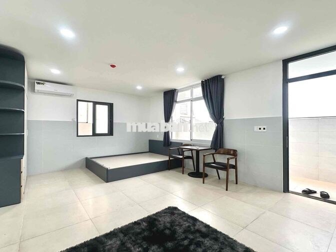 Chính Chủ PENHOUSE Hoàng Hoa Thám - Full Nội Thất - Ban Công Thoáng