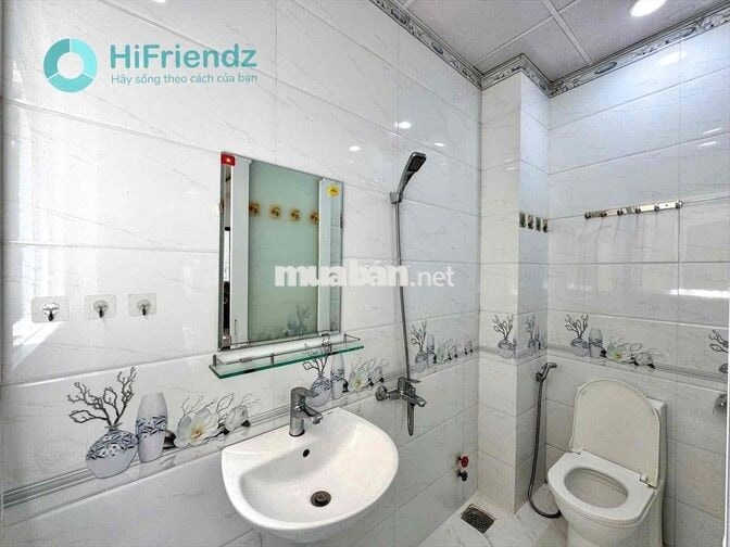 STUDIO MỚI XÂY FULL NỘI THẤT SIÊU XỊN - cửa sổ trời - có Bancol