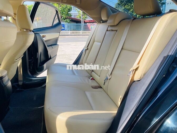 Toyota Corolla Altis 2021 1.8E 73.000km Đen