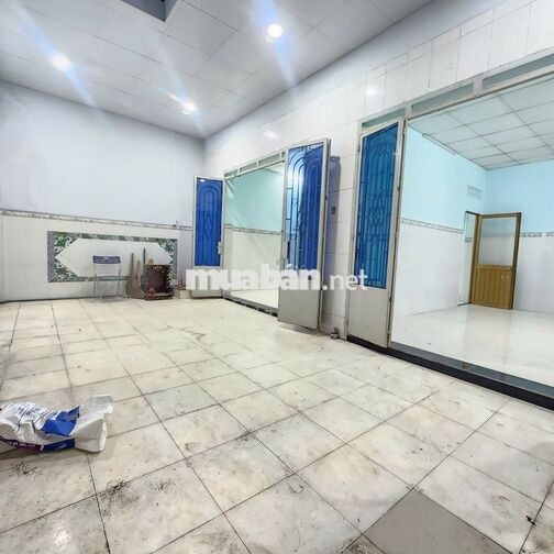 Cho thuê nhà Lê Trọng Tấn, 8m x 20m, 3pn2wc, chỉ 8tr/tháng