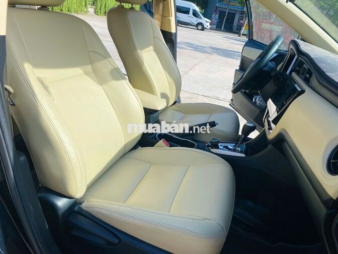 Toyota Corolla Altis 2021 1.8E 73.000km Đen