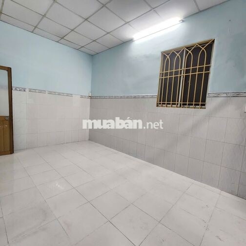 Cho thuê nhà Lê Trọng Tấn, 8m x 20m, 3pn2wc, chỉ 8tr/tháng