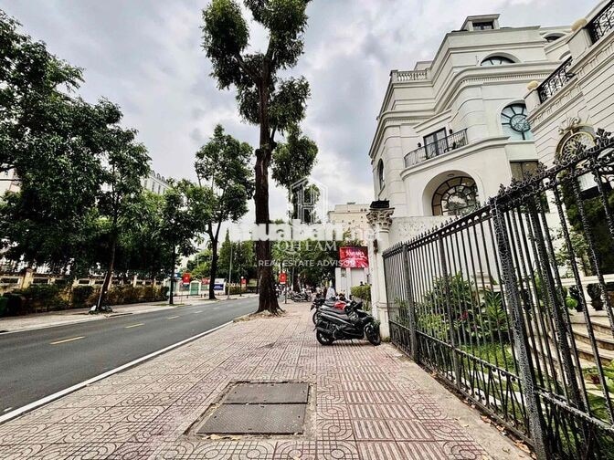 Cho thuê Biệt Thự trung tâm Q1| Phan Kế Bính - 9x31m | trệt + lầu |
