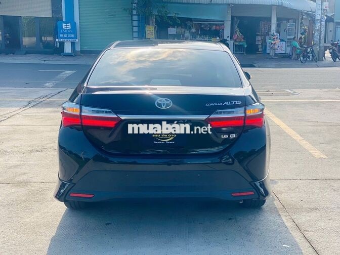 Toyota Corolla Altis 2021 1.8E 73.000km Đen