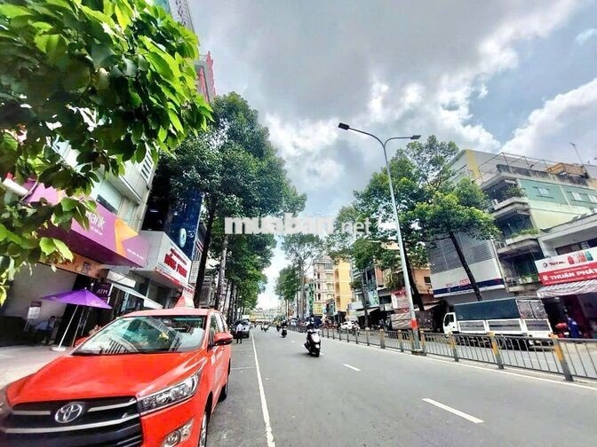 Bán nhà MT Hồ Bá Kiện 9x10m 2 tầng Hđt 40tr giá 14,3 tỷ