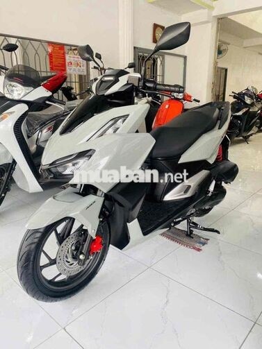 Honda Vario 160 2024 ABS 800km