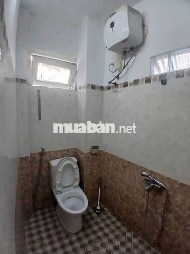 NHÀ 2 TẦNG 2PN 2WC KHU VÕ VĂN KIỆT