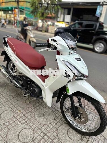 Honda Future LED 2024 màu Trắng đỏ