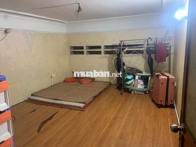 CHO THUÊ PHÒNG TRỌ CHÍNH CHỦ – PHÚC TÂN, HOÀN KIẾM – GIÁ CHỈ 1 TRIỆU