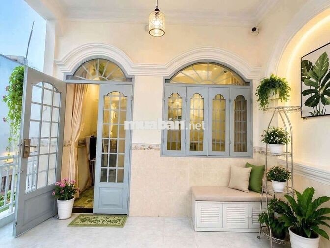 Gần Tô Ngọc Vân-Phạm Văn Đồng -150M