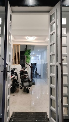 BÁN NHÀ 2 MẶT HẺM, ĐƯỜNG TRẦN QUANG KHẢI, PHƯỜNG TÂN ĐỊNH QUẬN 1