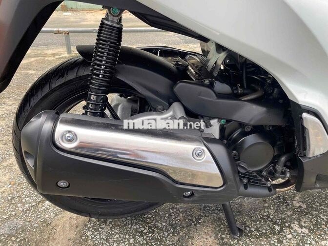 Honda SHI30*** km màu Trắng