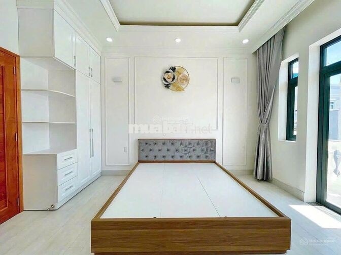 Nhà 4 lầu 4PN 5WC 1 Lửng Trường Thọ cho thuê