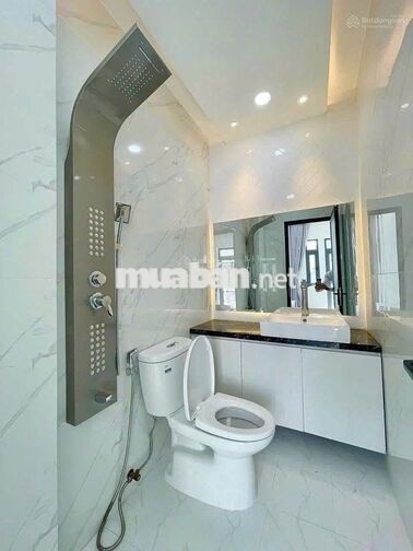Nhà 4 lầu 4PN 5WC 1 Lửng Trường Thọ cho thuê