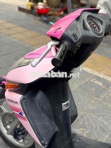 Honda Click Play màu Hồng xe đẹp chính chủ