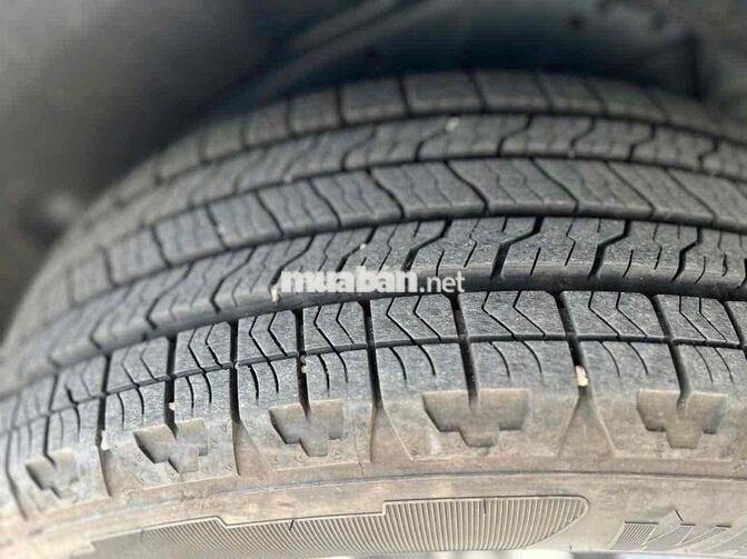 Ford Everest Titanium 2023 4x2 27000 km Trắng