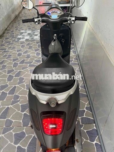 Xe máy xăng Piaggio Vespa Đen 50cc