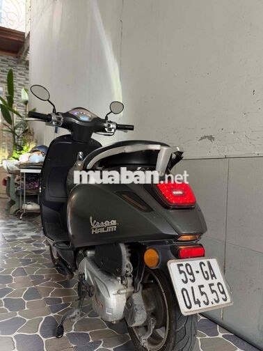 Xe máy xăng Piaggio Vespa Đen 50cc