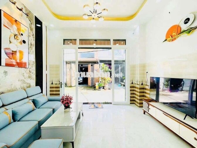 nhà full nội thất sạch sẽ đường 5m